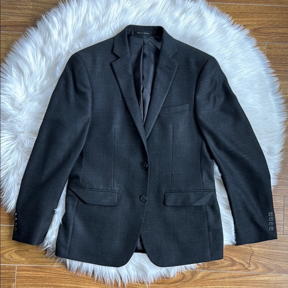 Men's charcoal Sport coat.